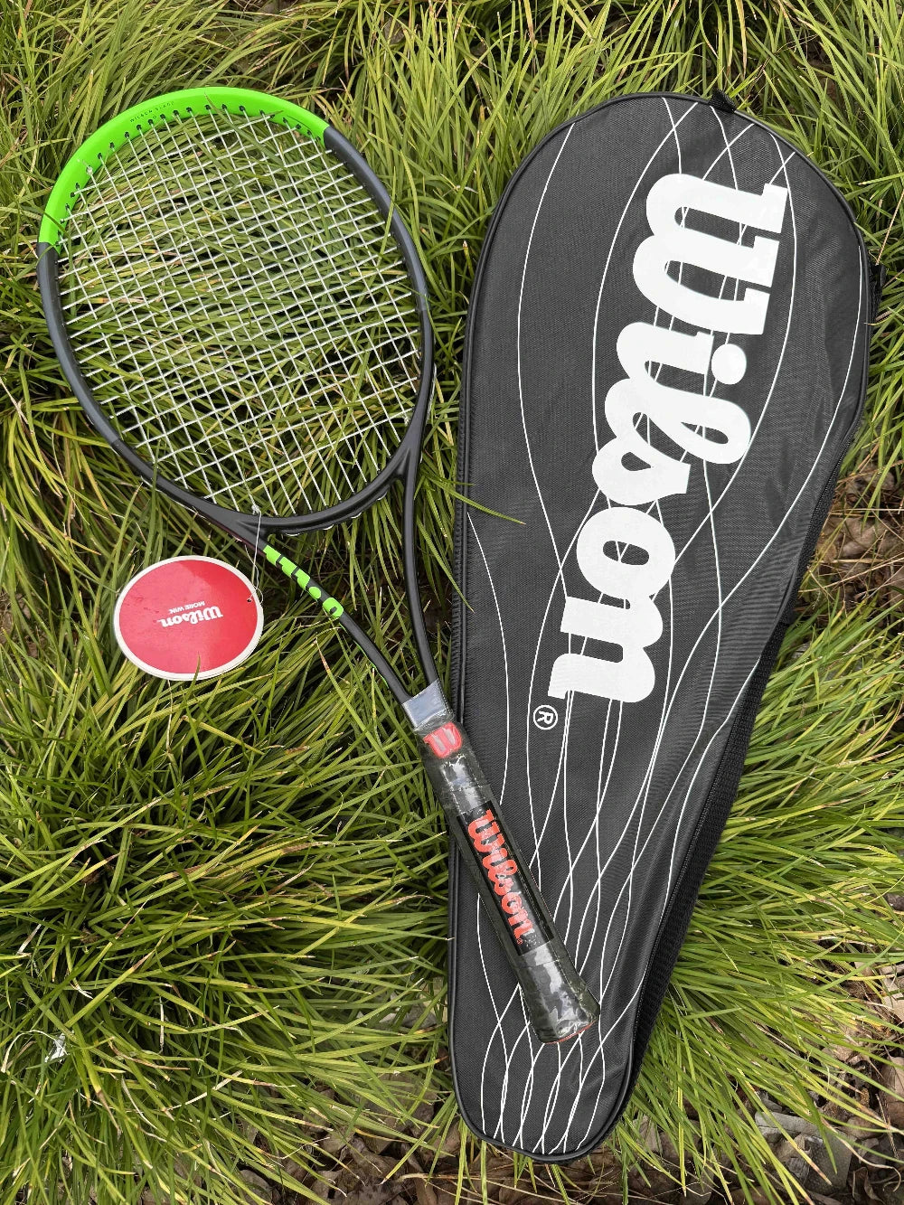 Wilson Blade 98 18x20 V6